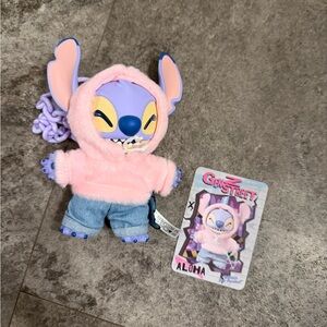 Gen Z Street stitch pendant